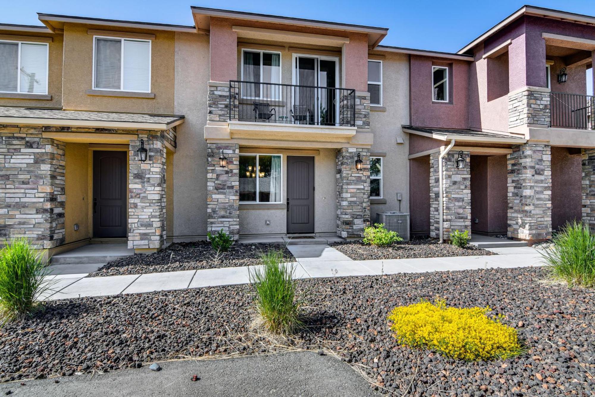 Central Carson City Townhome, 1 Mi To Downtown! المظهر الخارجي الصورة